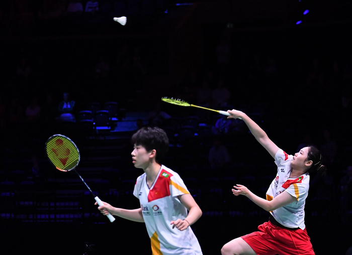 但他在篮板 但他在篮板