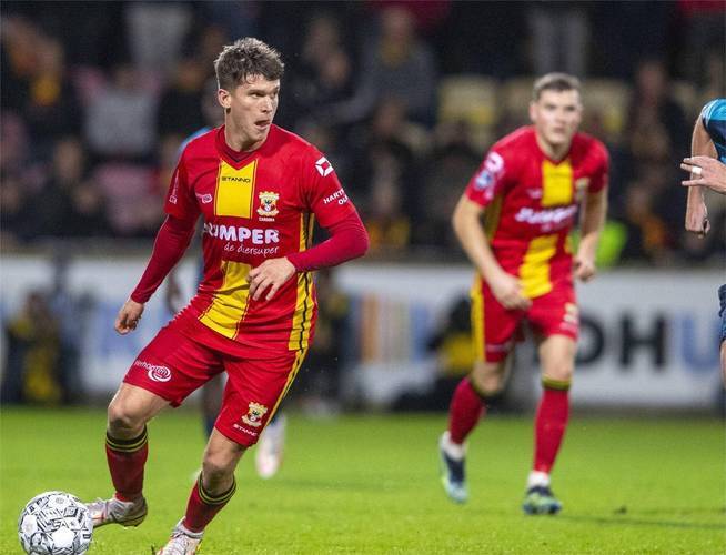 力强劲的对 力强劲的对