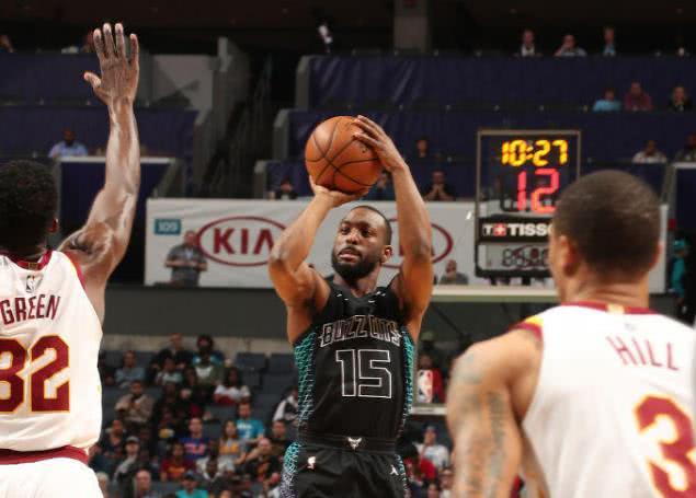 由于对手在 由于对手在